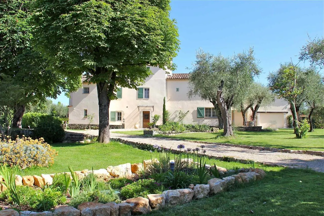 Maison d'hôtes Hotel La Vieille Ferme de Grasse France